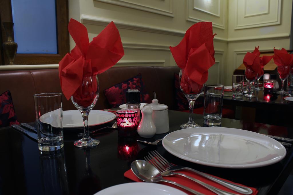 Ashford Court Boutique Hotel Енис Екстериор снимка