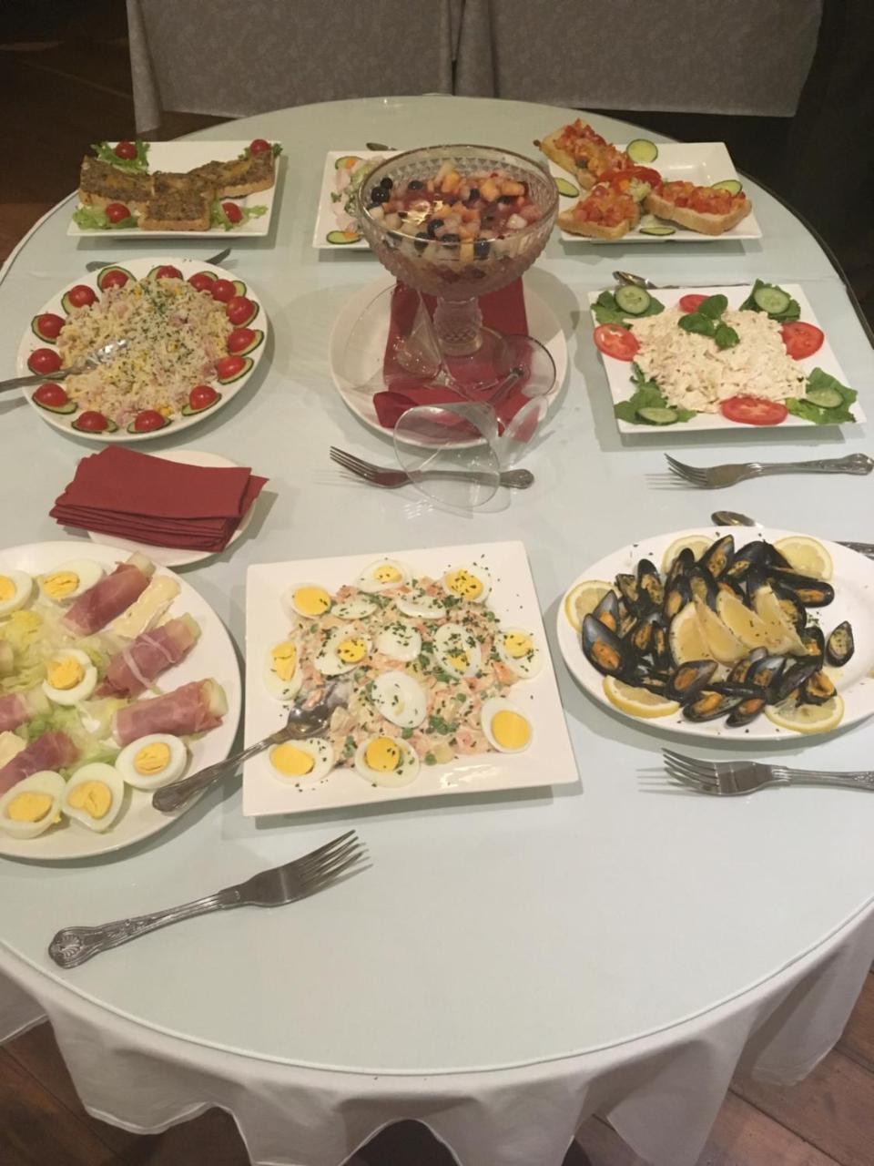 Ashford Court Boutique Hotel Енис Екстериор снимка